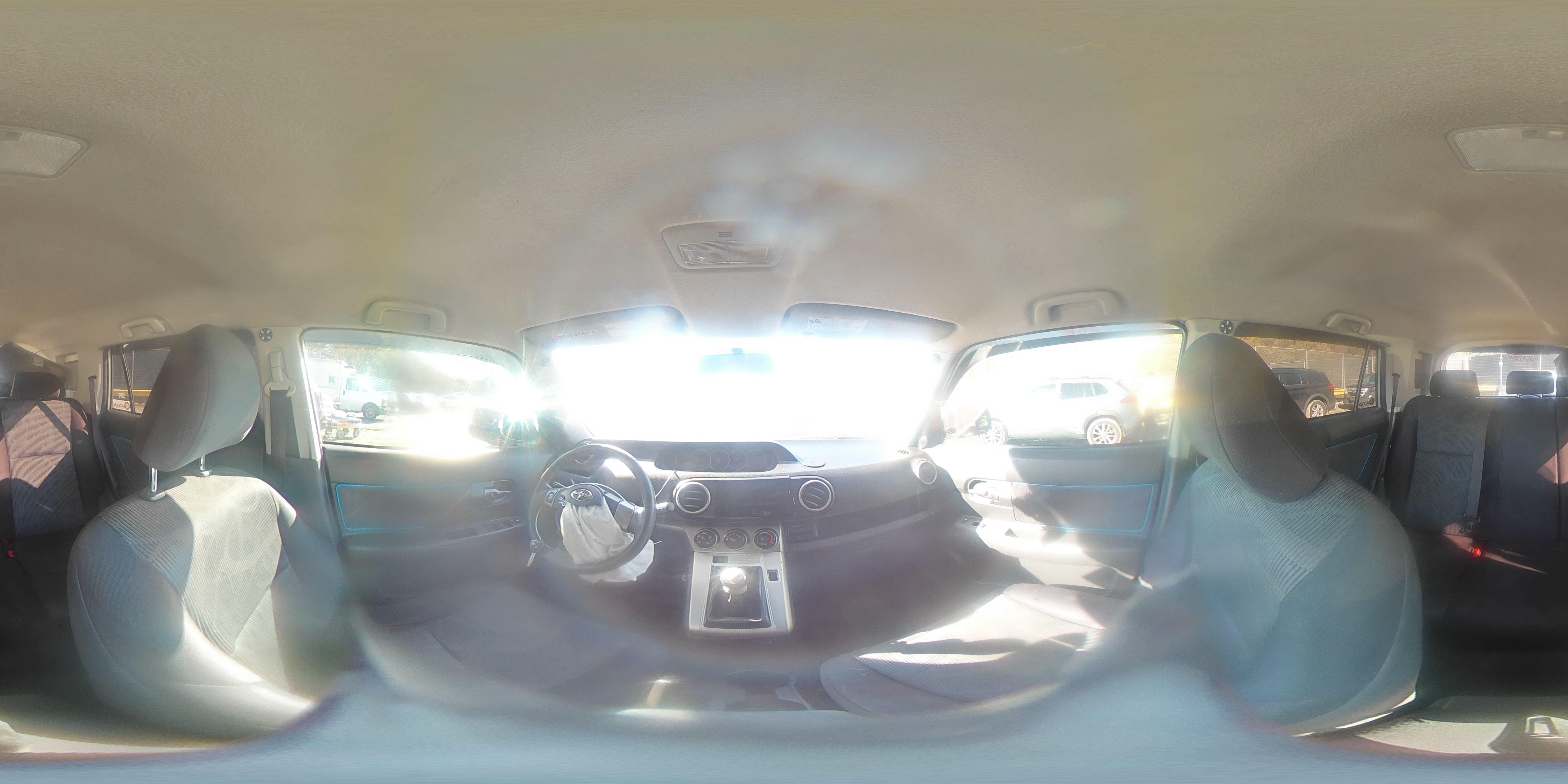 2012 Toyota xB - Image 13