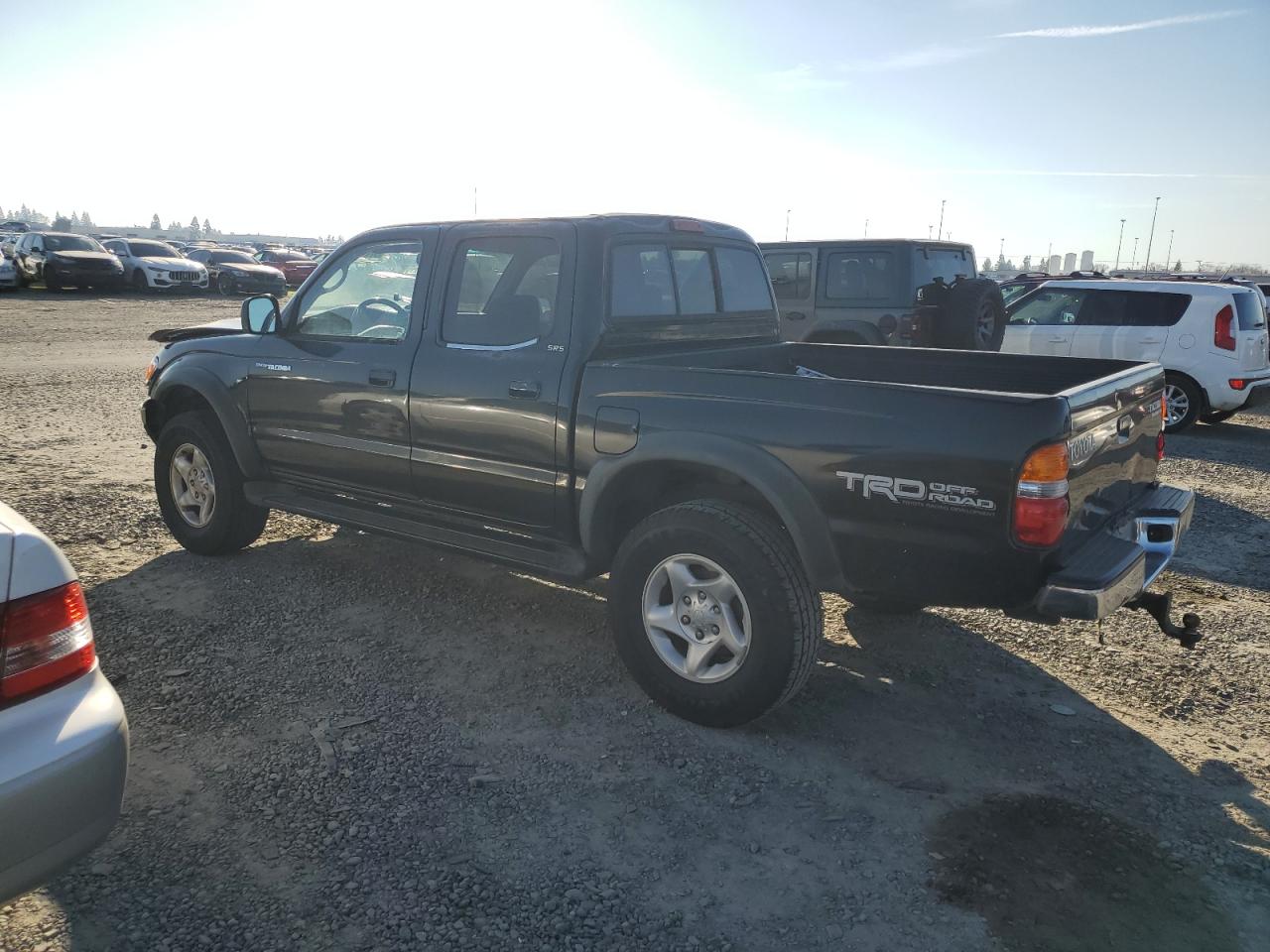 2002 Toyota Tacoma - Image 2
