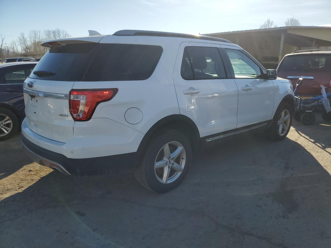 2017 Ford Explorer - Image 3