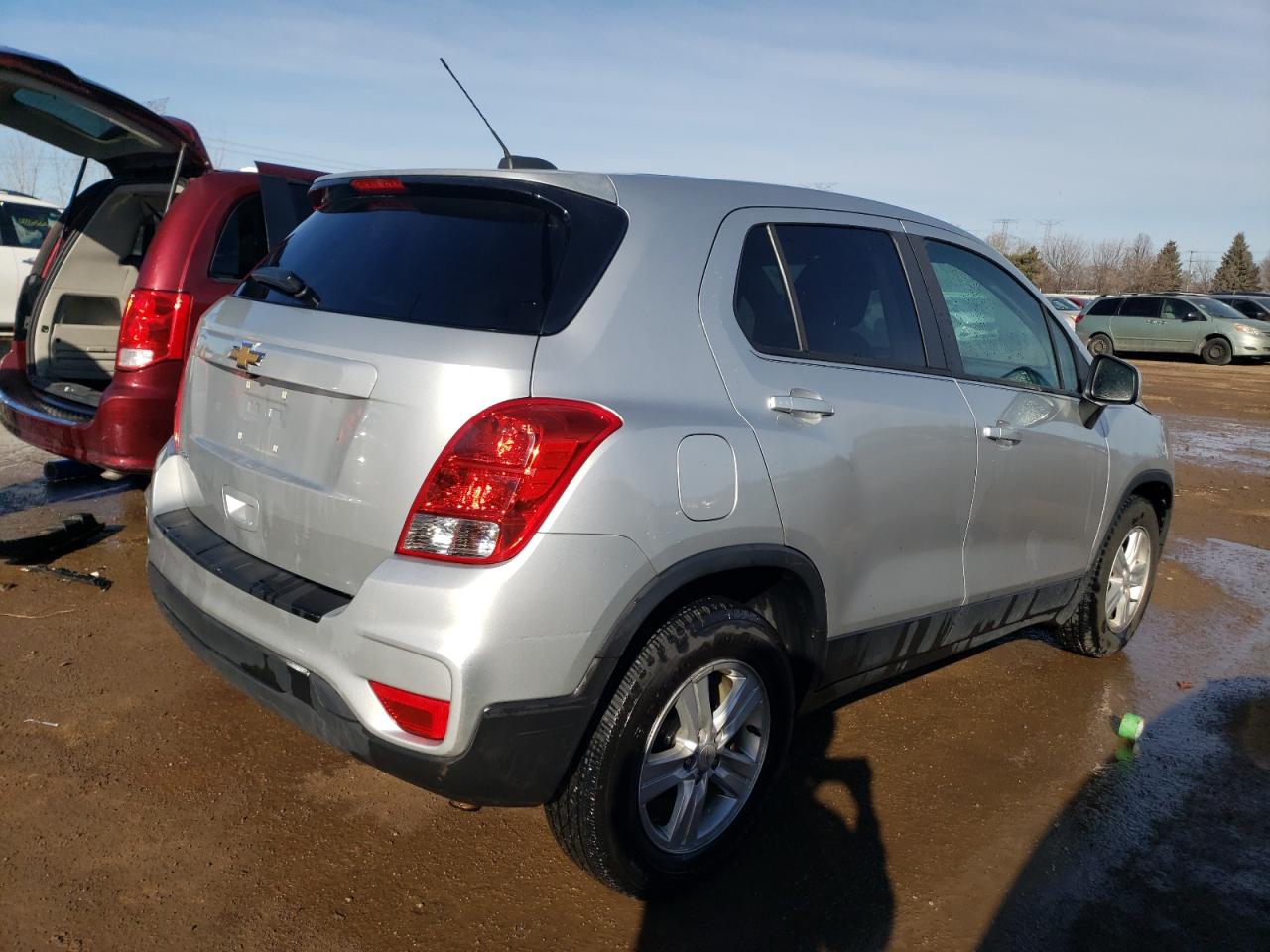 2020 Chevrolet Trax - Image 3