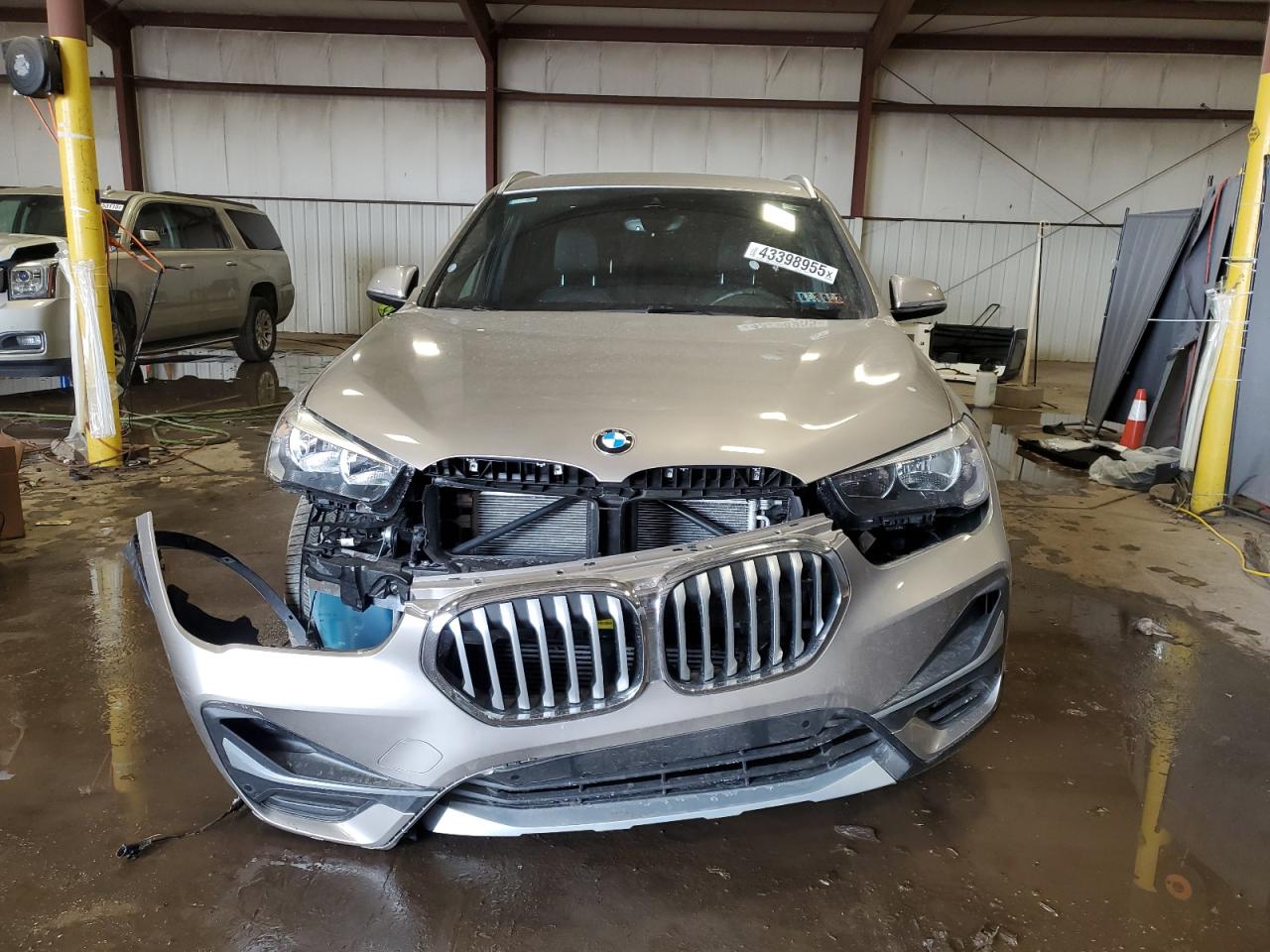 2022 BMW X1 - Image 5