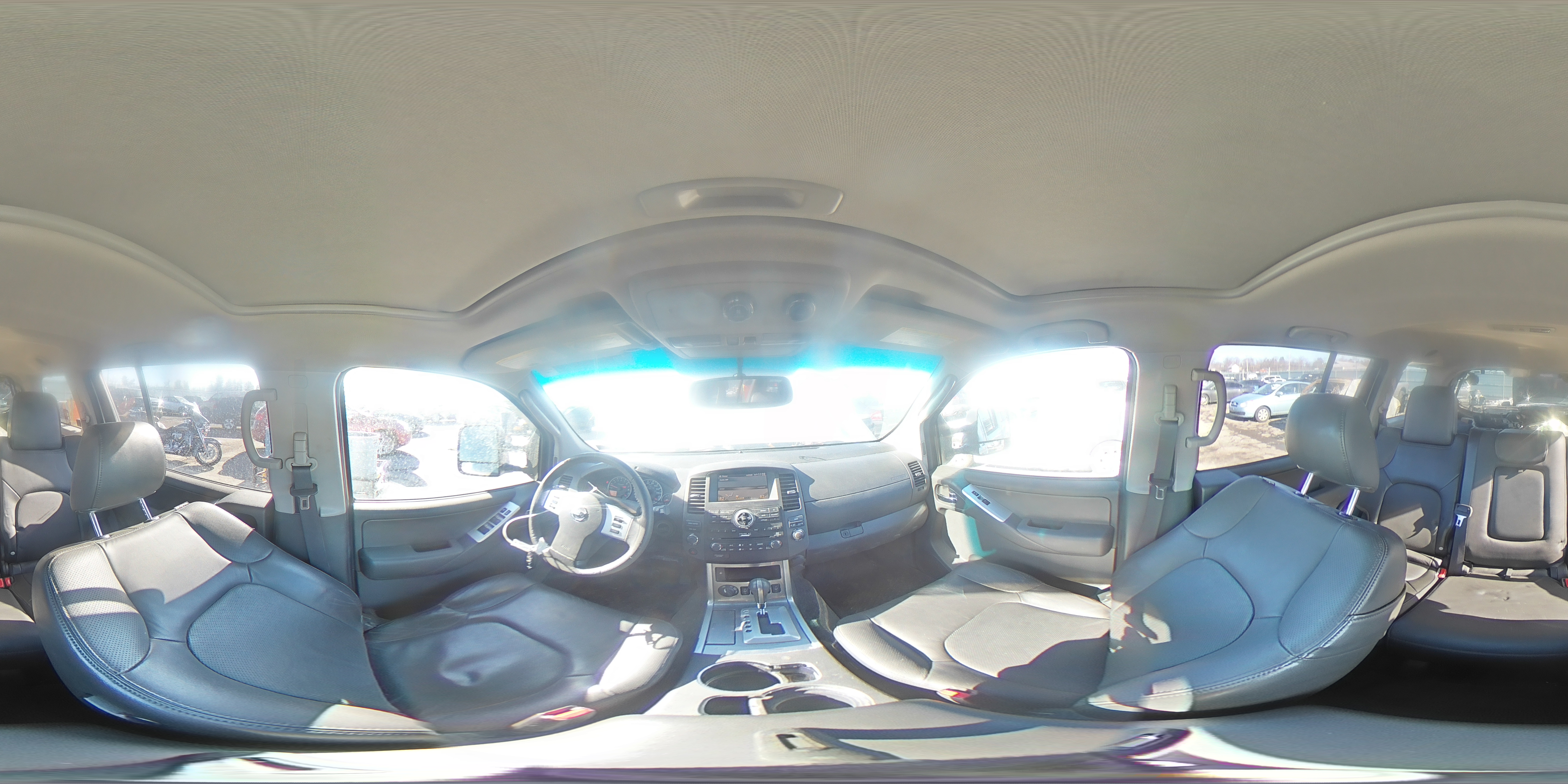 2012 Nissan Pathfinder - Image 13