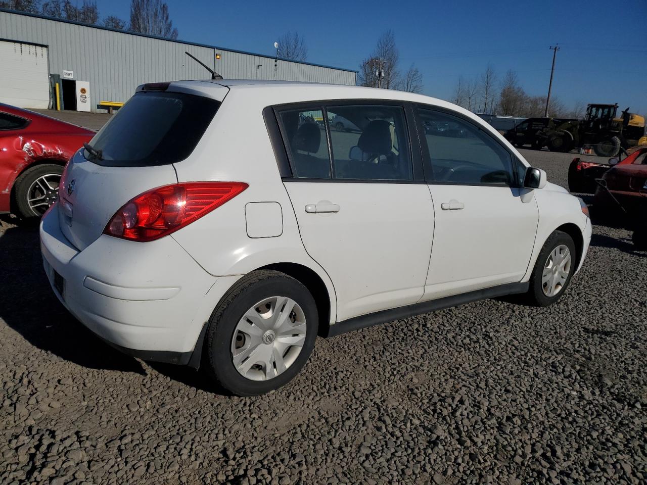 2012 Nissan Versa - Image 3