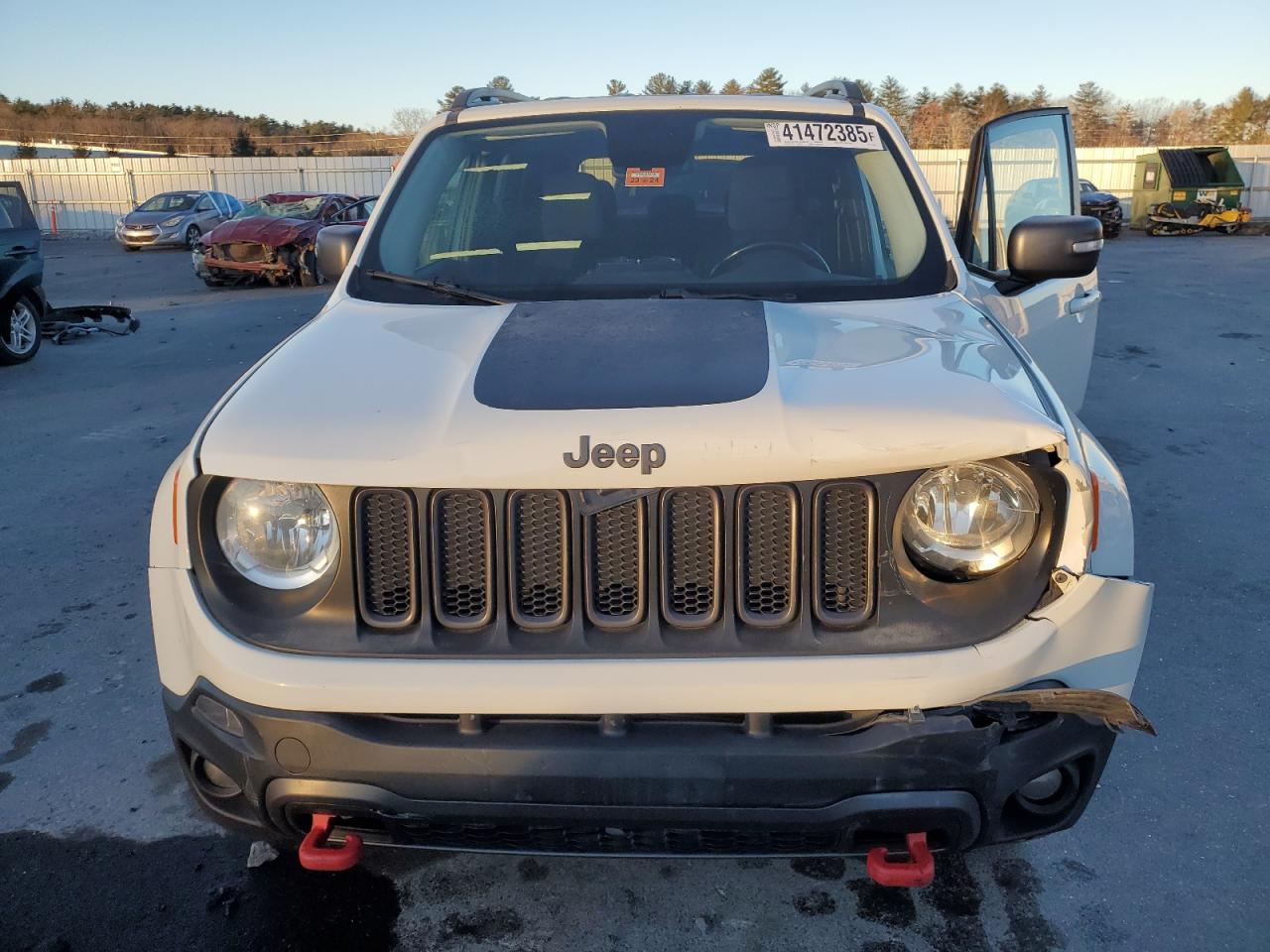 2017 Jeep Renegade - Image 11