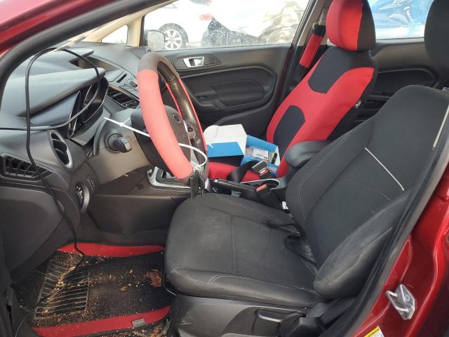 Sedans FORD FIESTA 2014 Czerwony