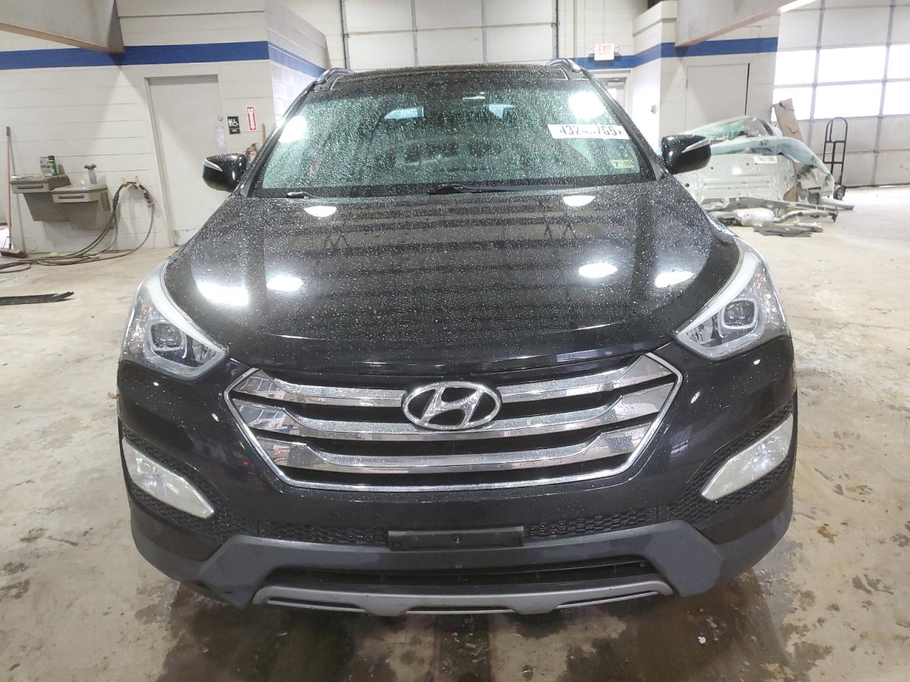 2014 Hyundai Santa Fe - Image 5