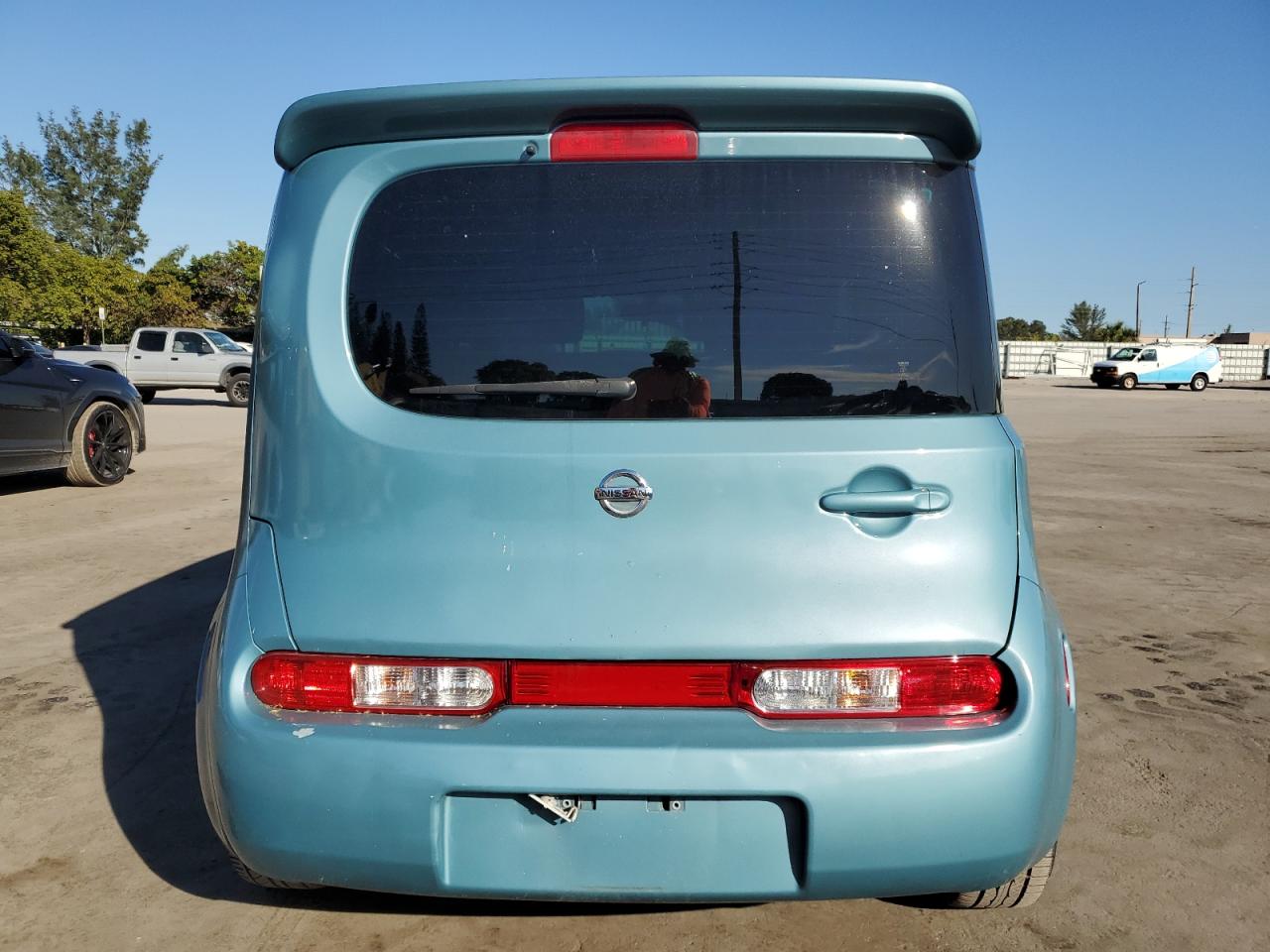 2009 Nissan Cube - Image 6