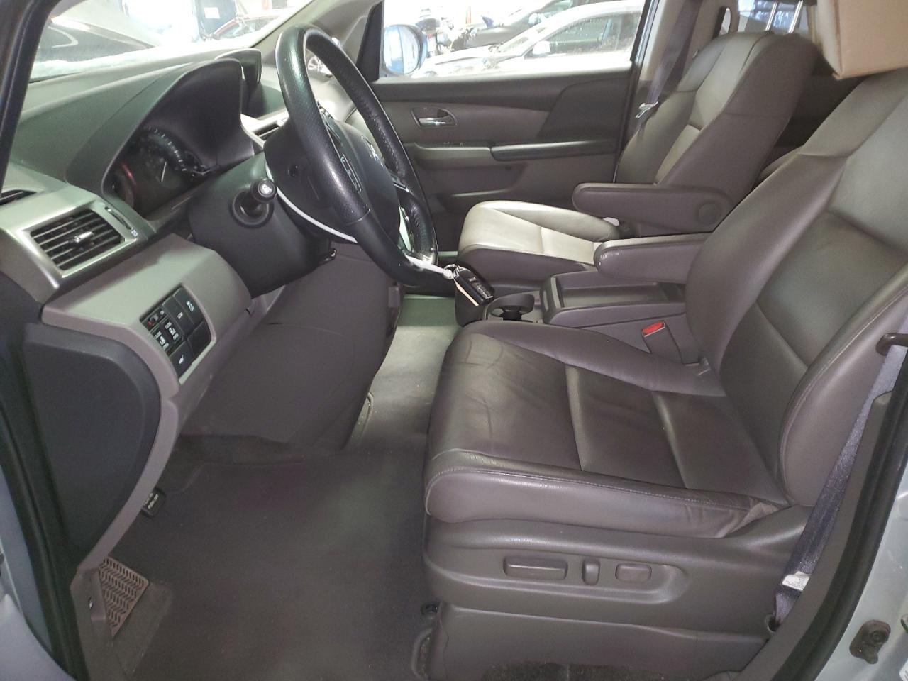 2016 Honda Odyssey - Image 7