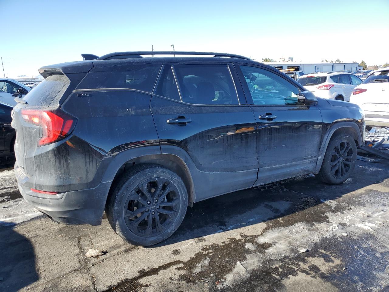 2020 GMC Terrain - Image 3