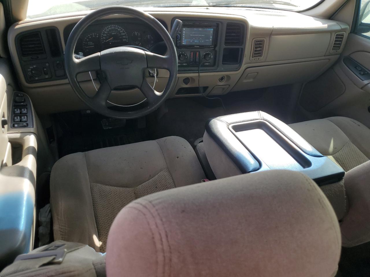 2006 Chevrolet Silverado - Image 8