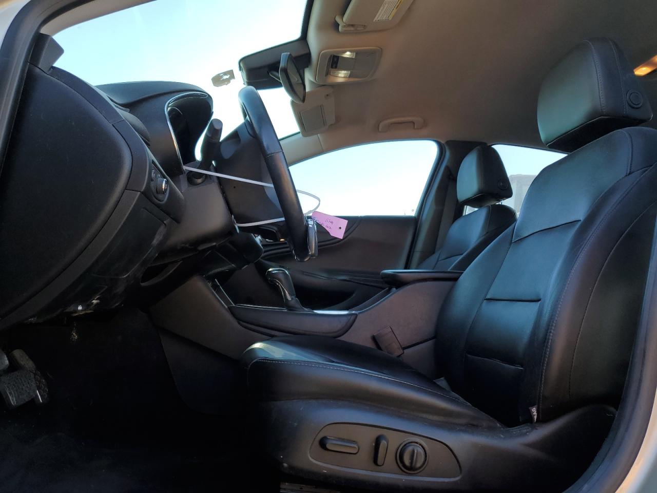 2016 Chevrolet Malibu - Image 7