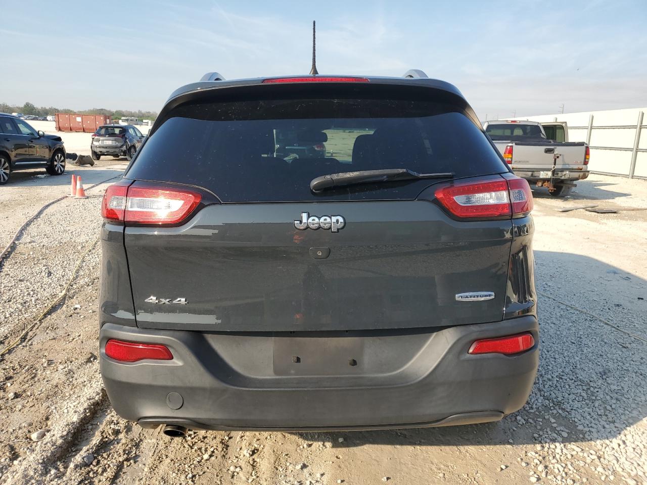 2018 Jeep Grand Cherokee - Image 6