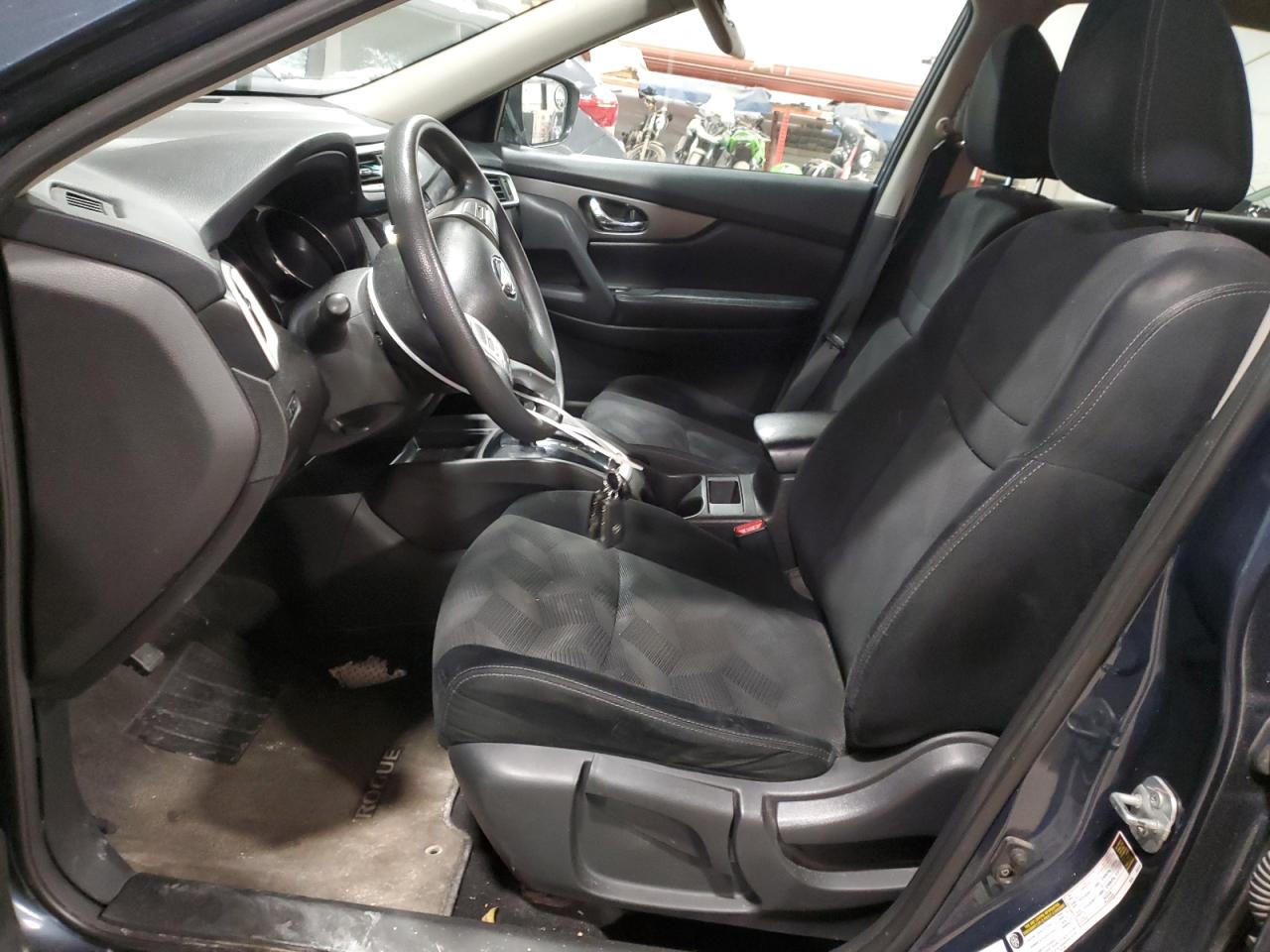 2015 Nissan Rogue - Image 7