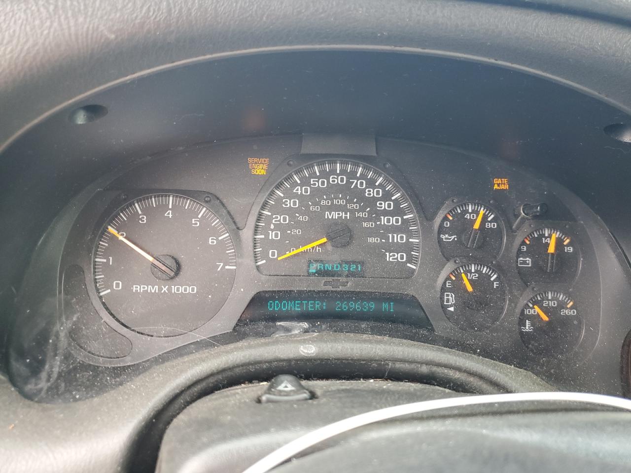 2003 Chevrolet TrailBlazer - Image 9