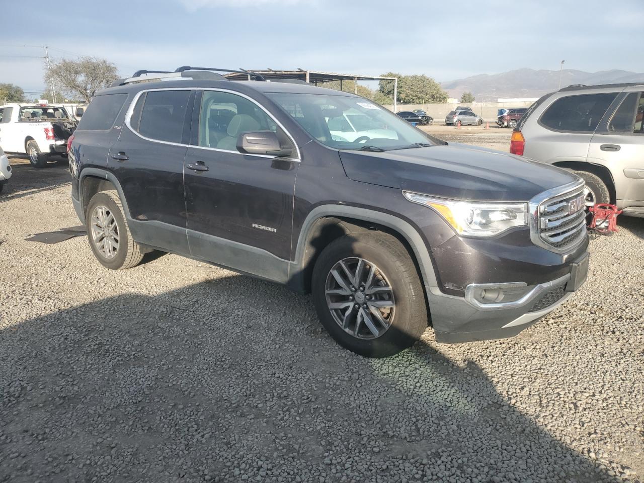 2017 GMC Acadia - Image 4