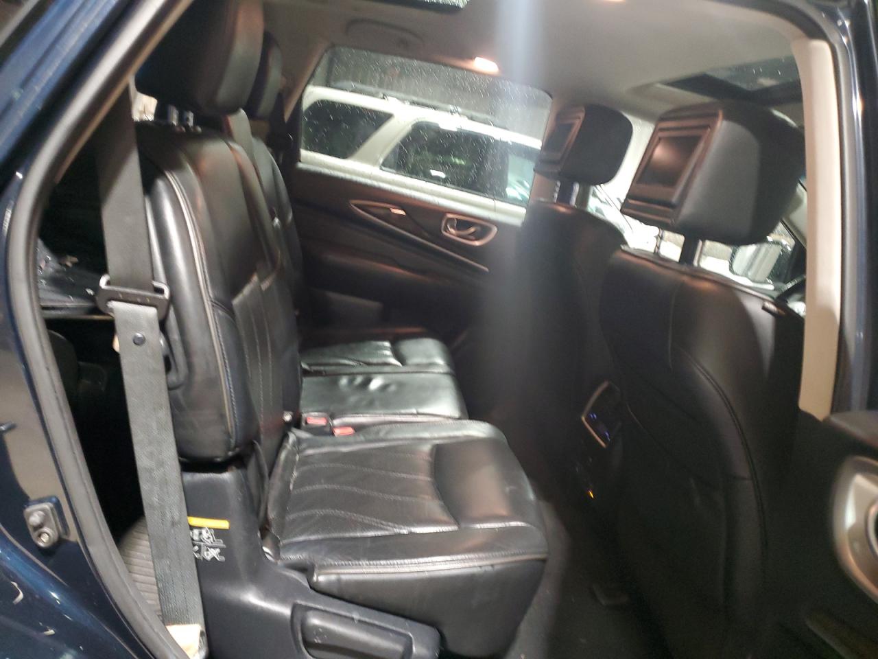 2015 Infiniti QX60 - Image 12