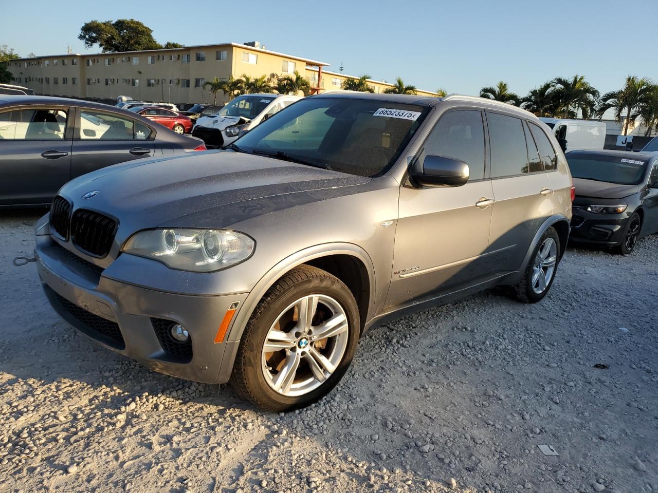 VIN 5UXZV8C54D0C16830 2013 BMW X5 no.1