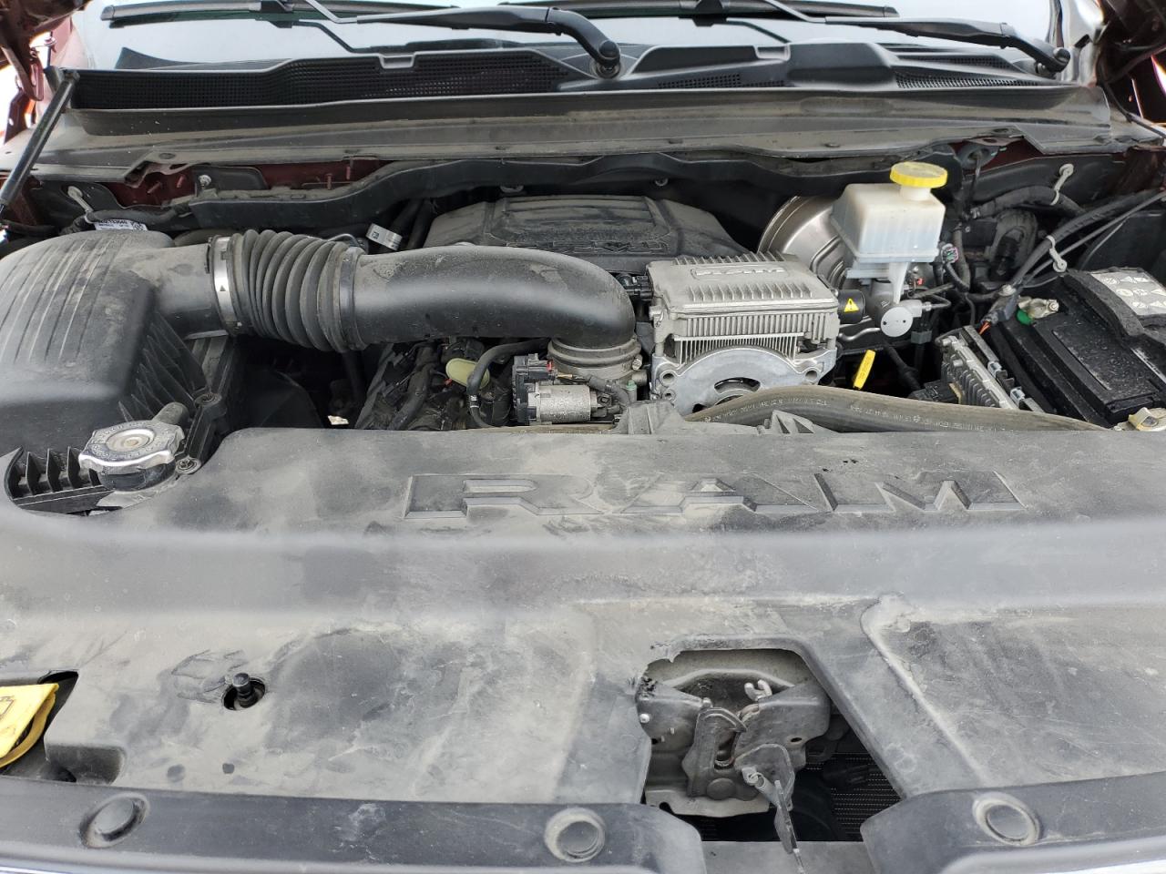 2021 RAM 1500 - Image 11