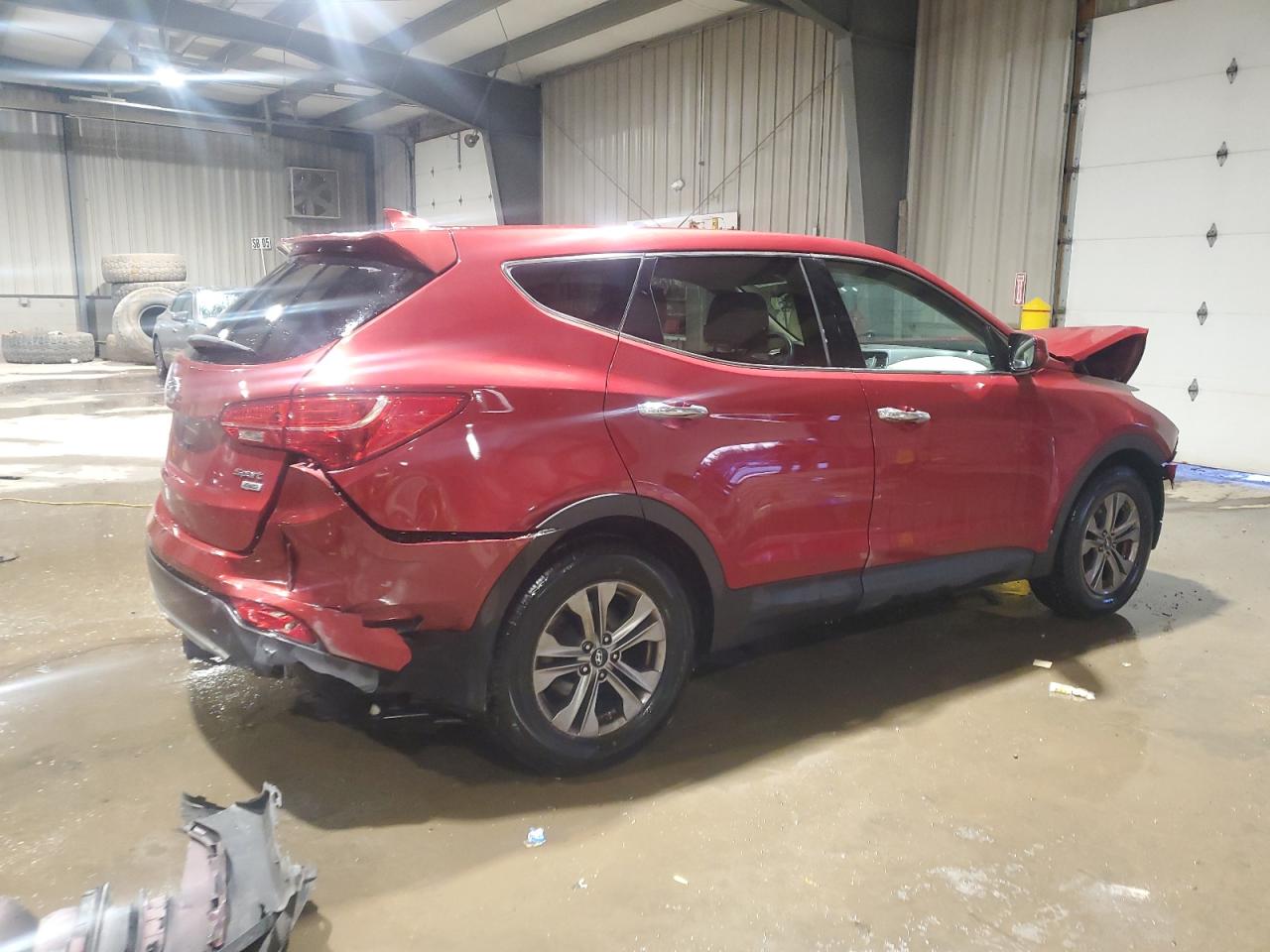2016 Hyundai Santa Fe - Image 3