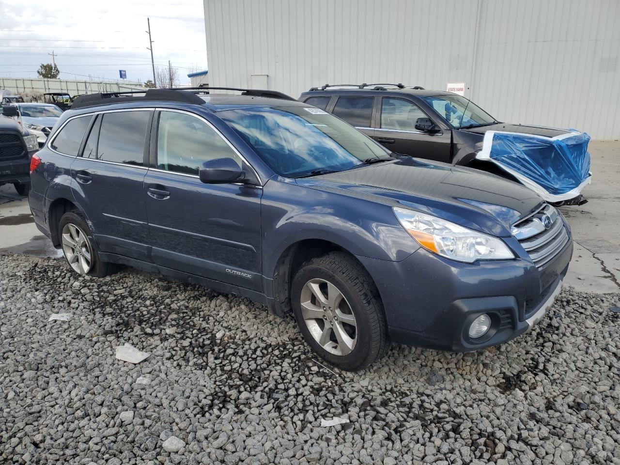 2014 Subaru Outback - Image 4