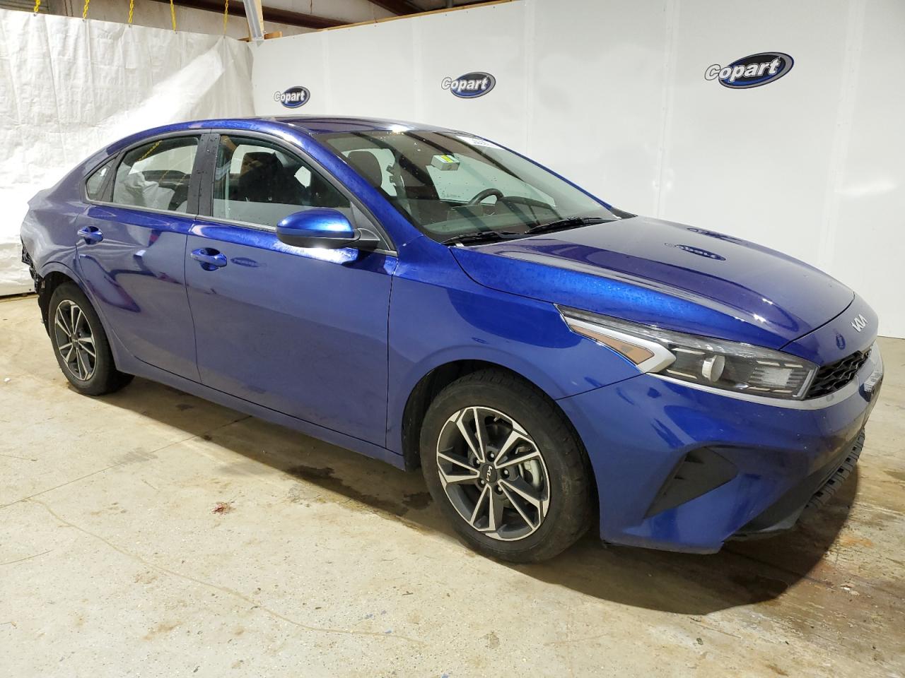 2023 Kia Forte - Image 4
