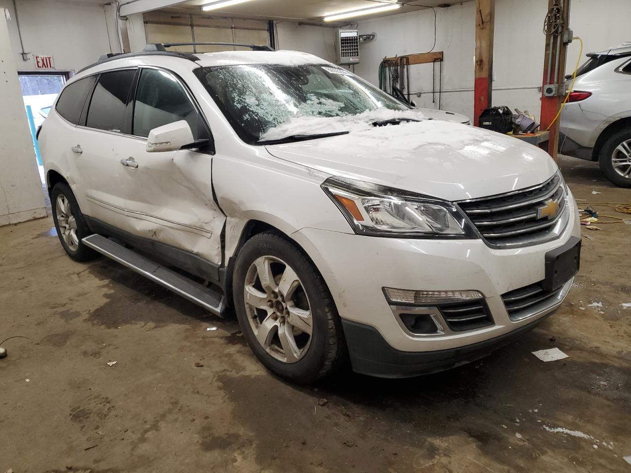 2017 Chevrolet Traverse - Image 4