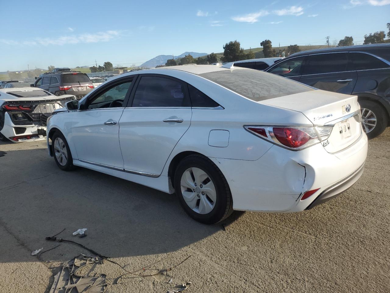 VIN KMHEC4A42FA139700 2015 HYUNDAI SONATA no.2