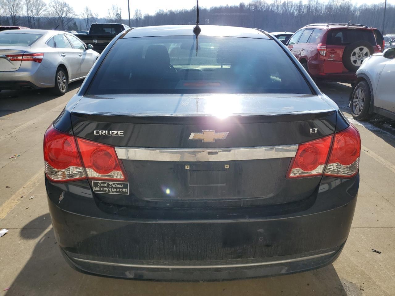 2012 Chevrolet Cruze - Image 6