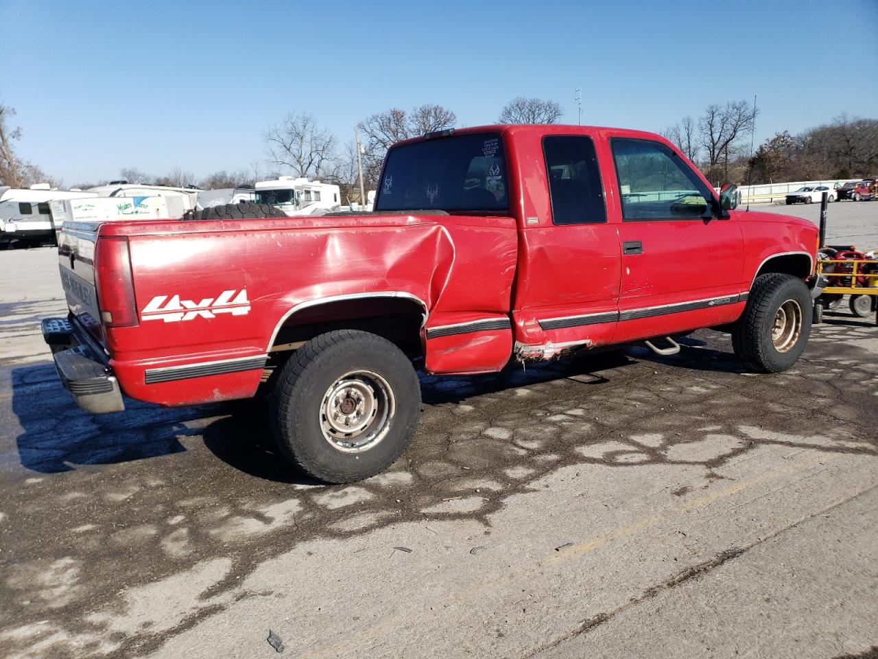 1994 Chevrolet GMT-400 - Image 3