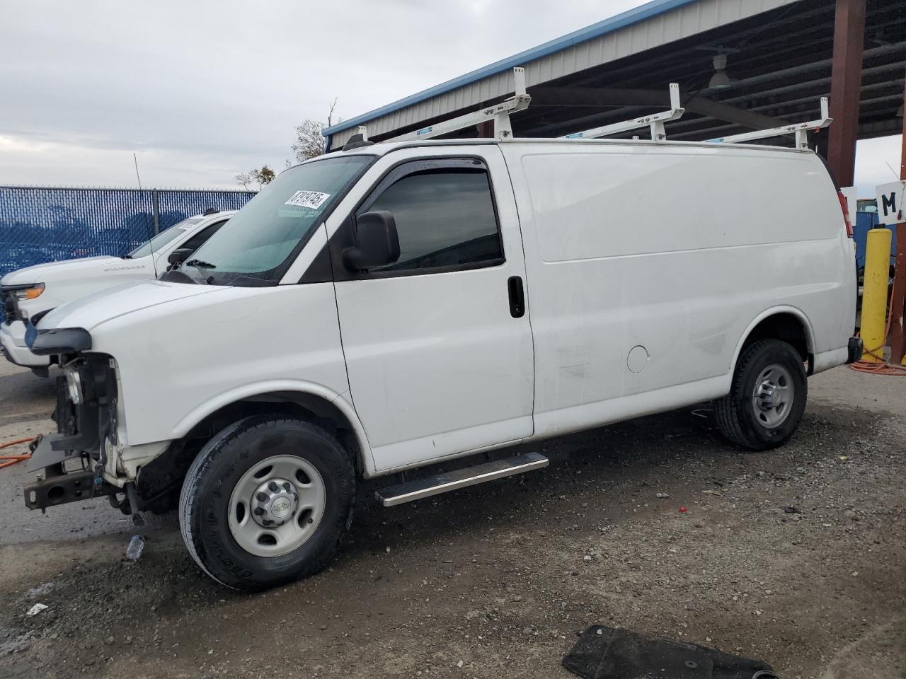 2017 Chevrolet Express - Image 1