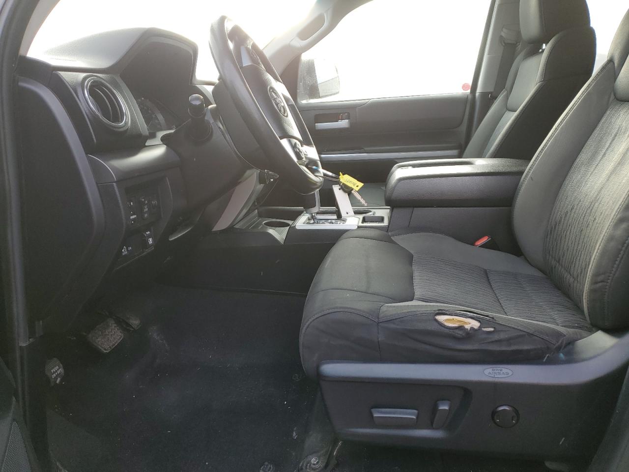 2015 Toyota Tundra - Image 7