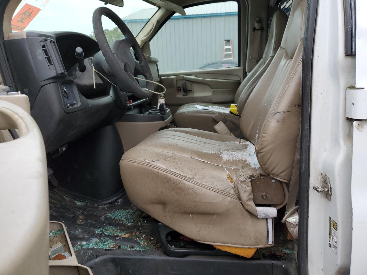 2005 Chevrolet Express G1500 VIN: 1GCFG15X051168059 Lot: 88302095