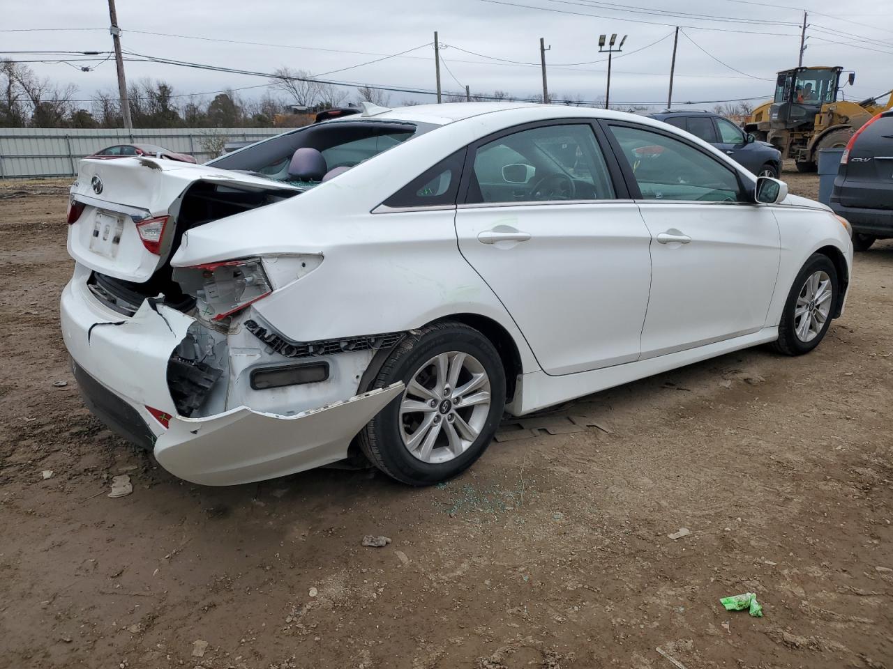2014 Hyundai Sonata - Image 3