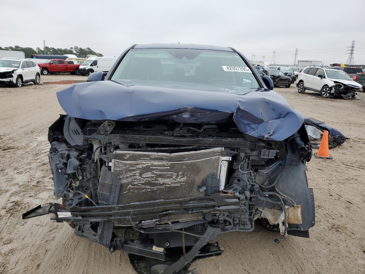 2019 Hyundai Santa Fe - Image 5
