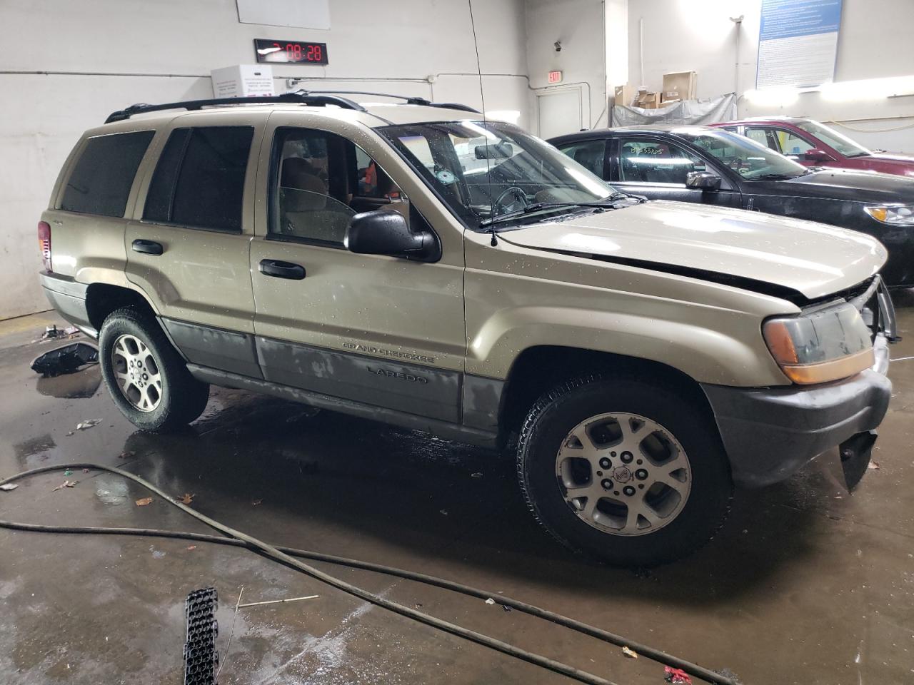 2000 Jeep Grand Cherokee - Image 4
