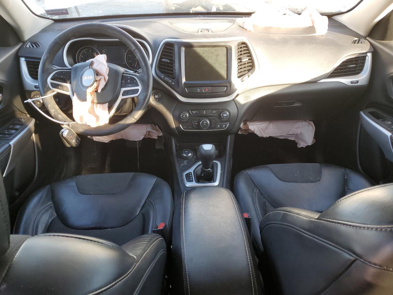 2018 Jeep Grand Cherokee - Image 8