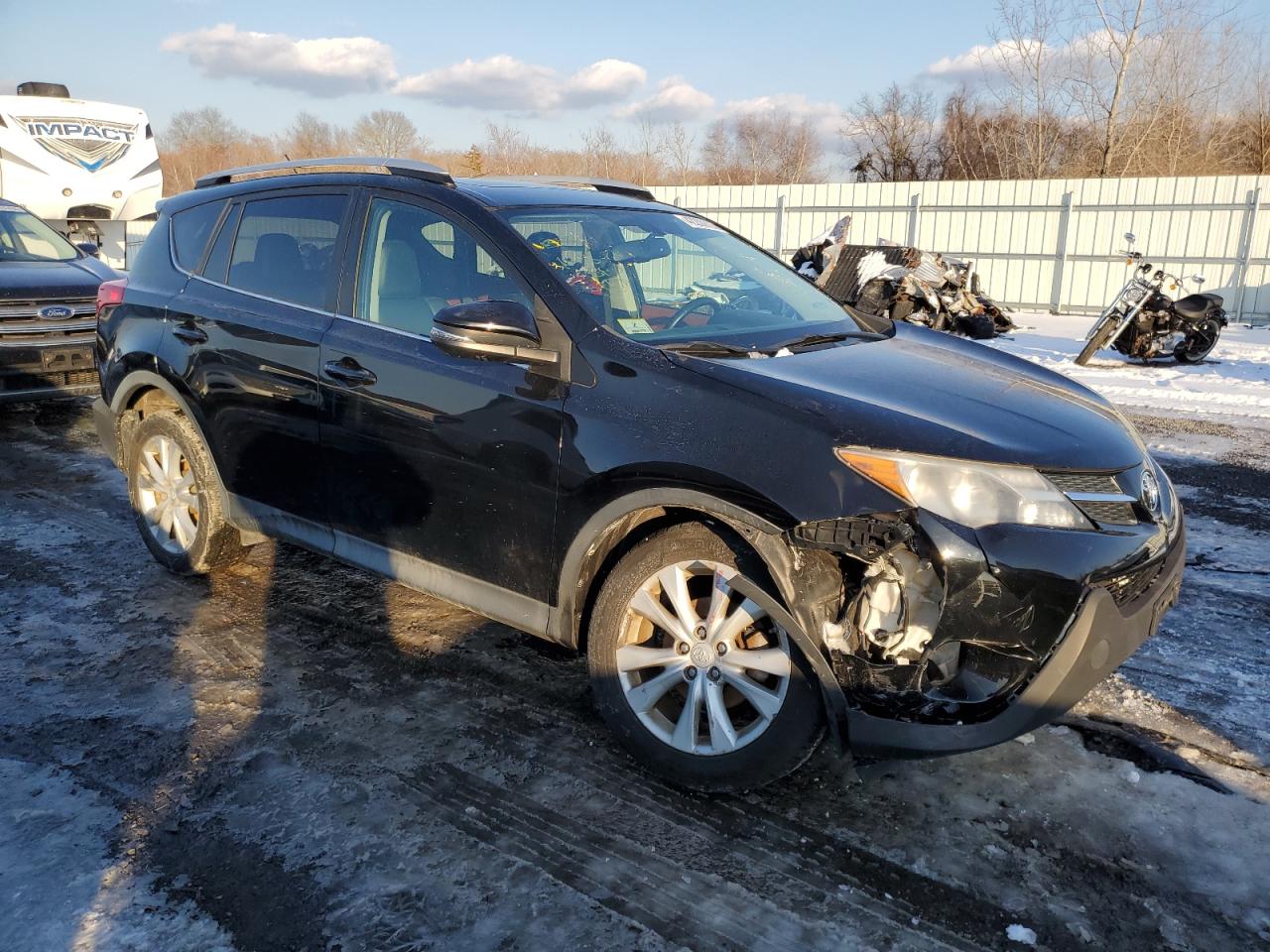 2013 Toyota RAV 4 - Image 4