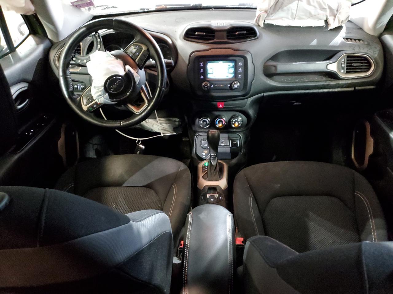 2016 Jeep Renegade - Image 8
