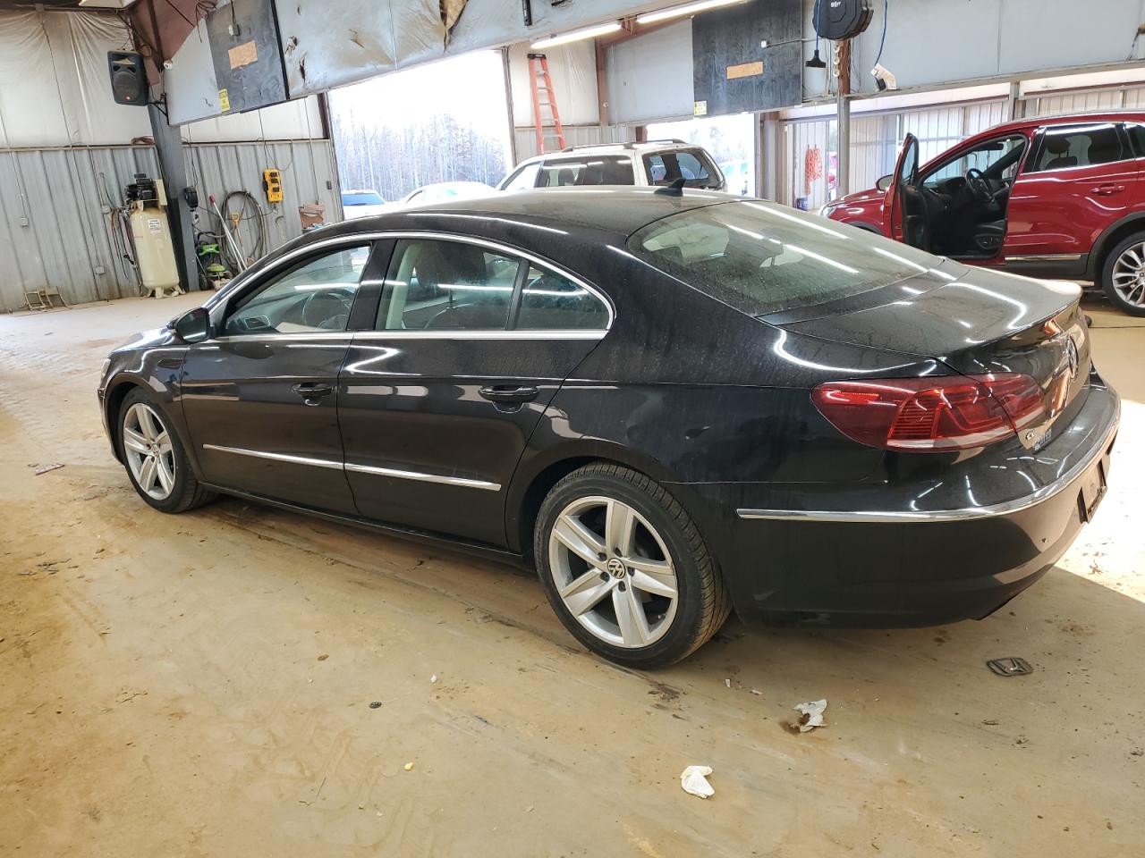 2013 Volkswagen Passat CC - Image 2