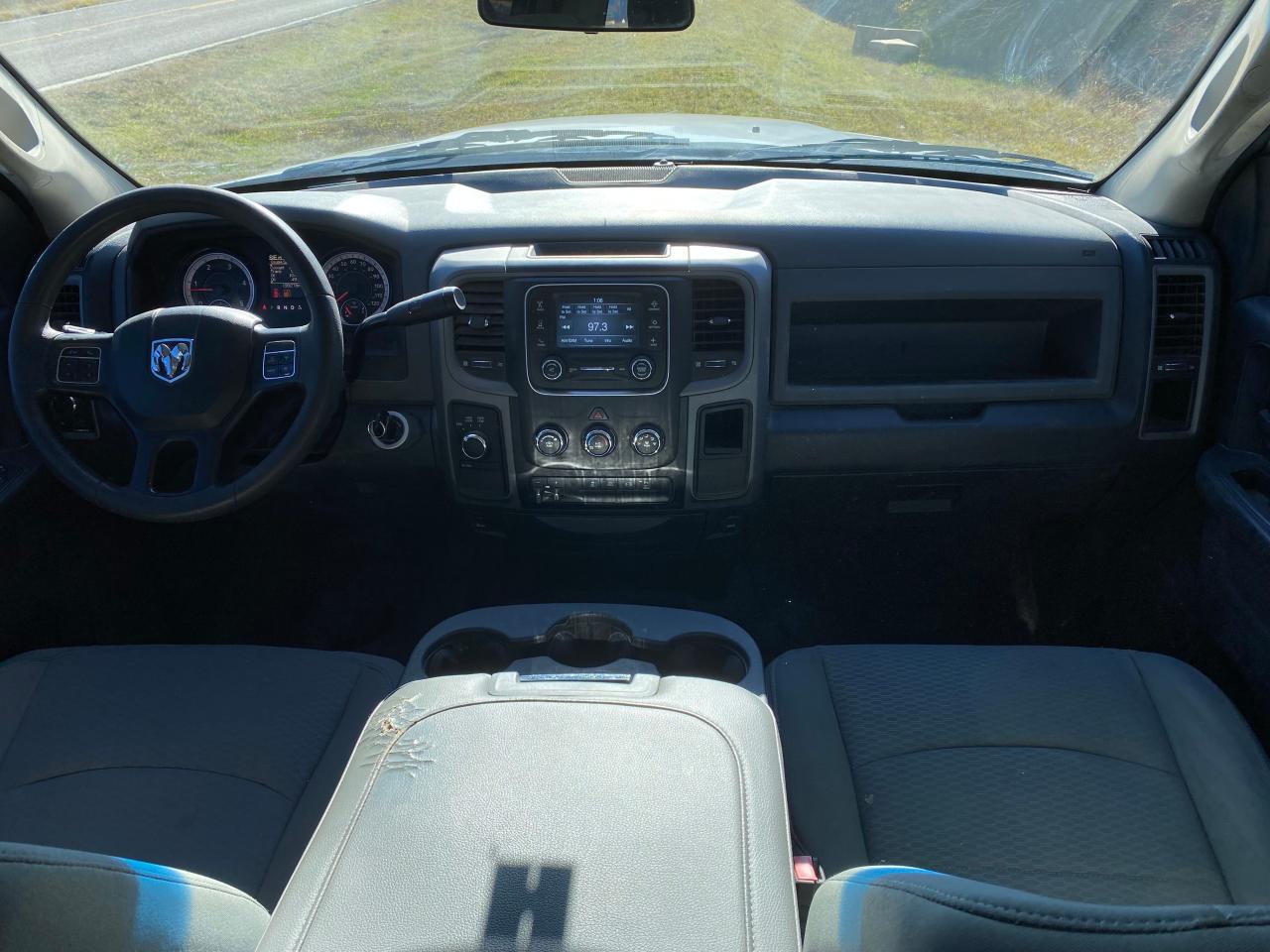 2018 Ram 3500 St VIN: 3C63R3GL7JG266754 Lot: 41932015