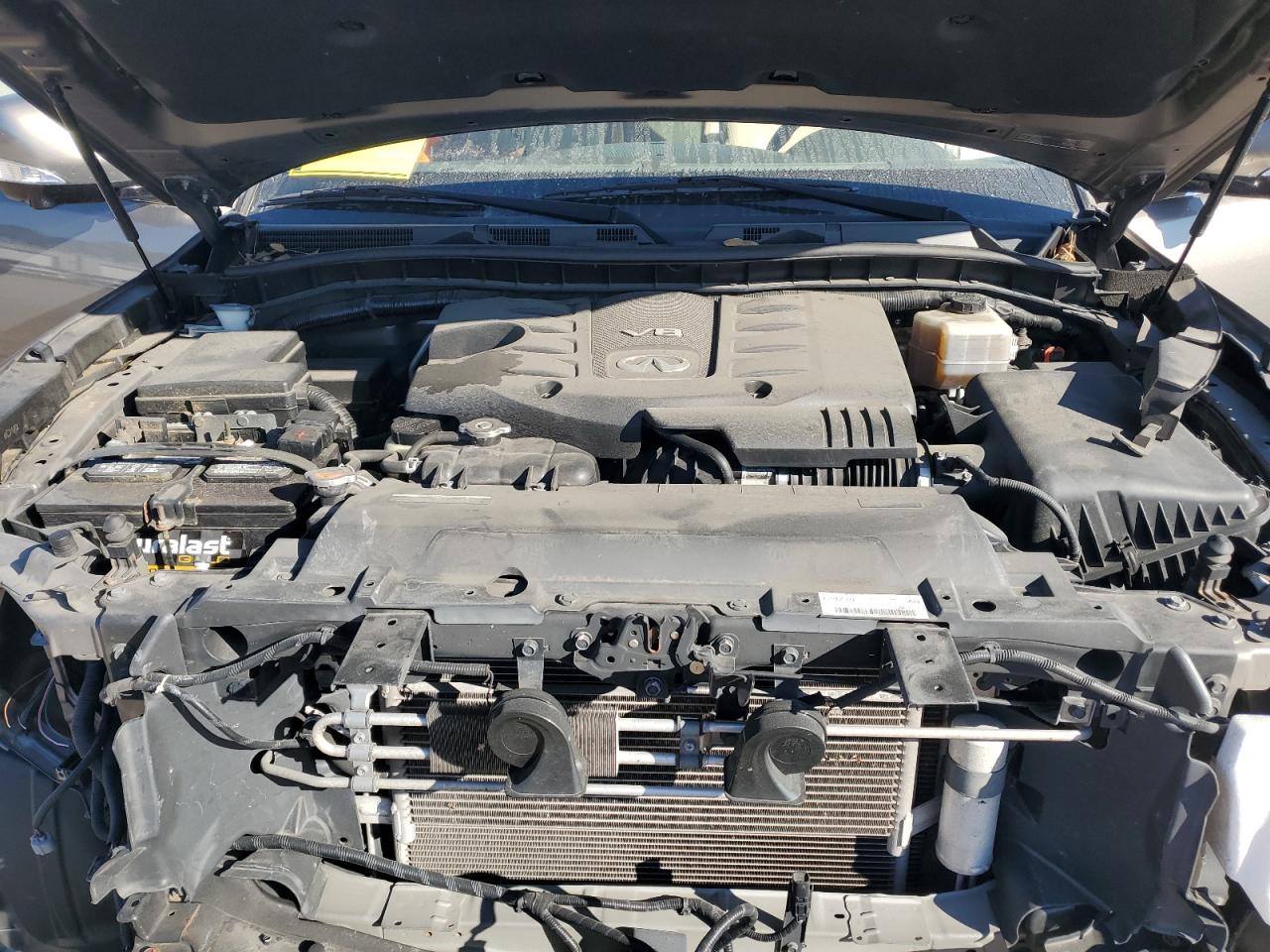 2017 Infiniti QX80 - Image 14