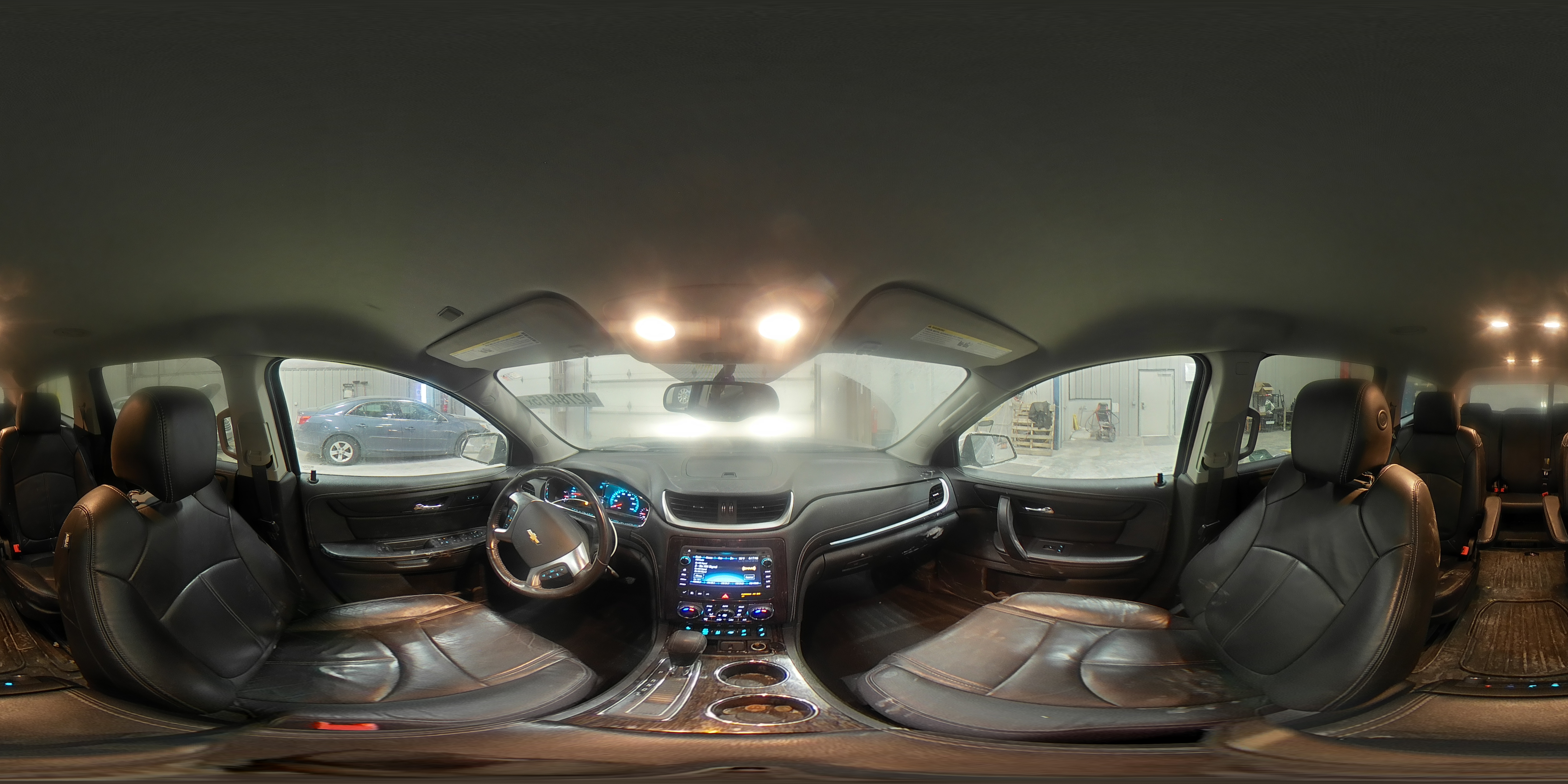 2016 Chevrolet Traverse - Image 14