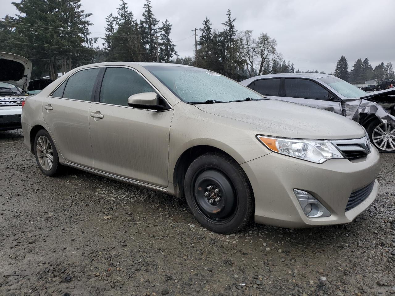 VIN 4T1BF1FK5DU249751 2013 TOYOTA CAMRY no.4