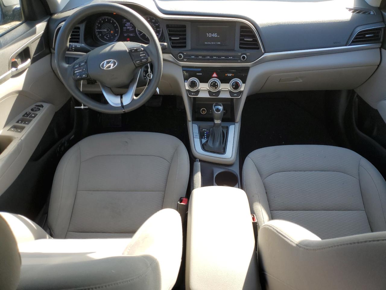 2019 Hyundai Elantra - Image 8