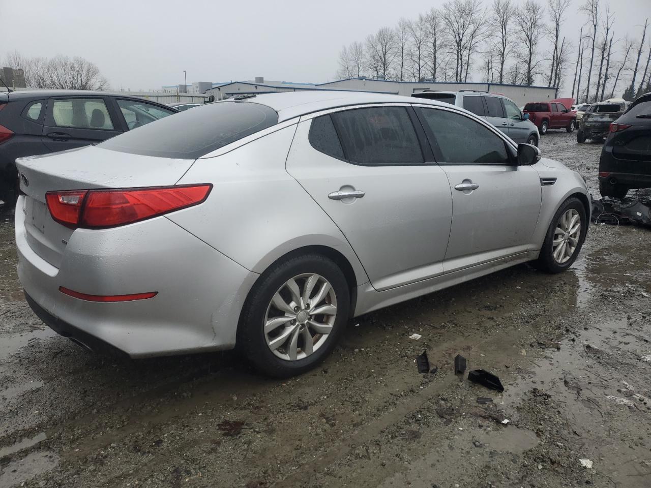 VIN 5XXGM4A76EG329927 2014 KIA OPTIMA no.3