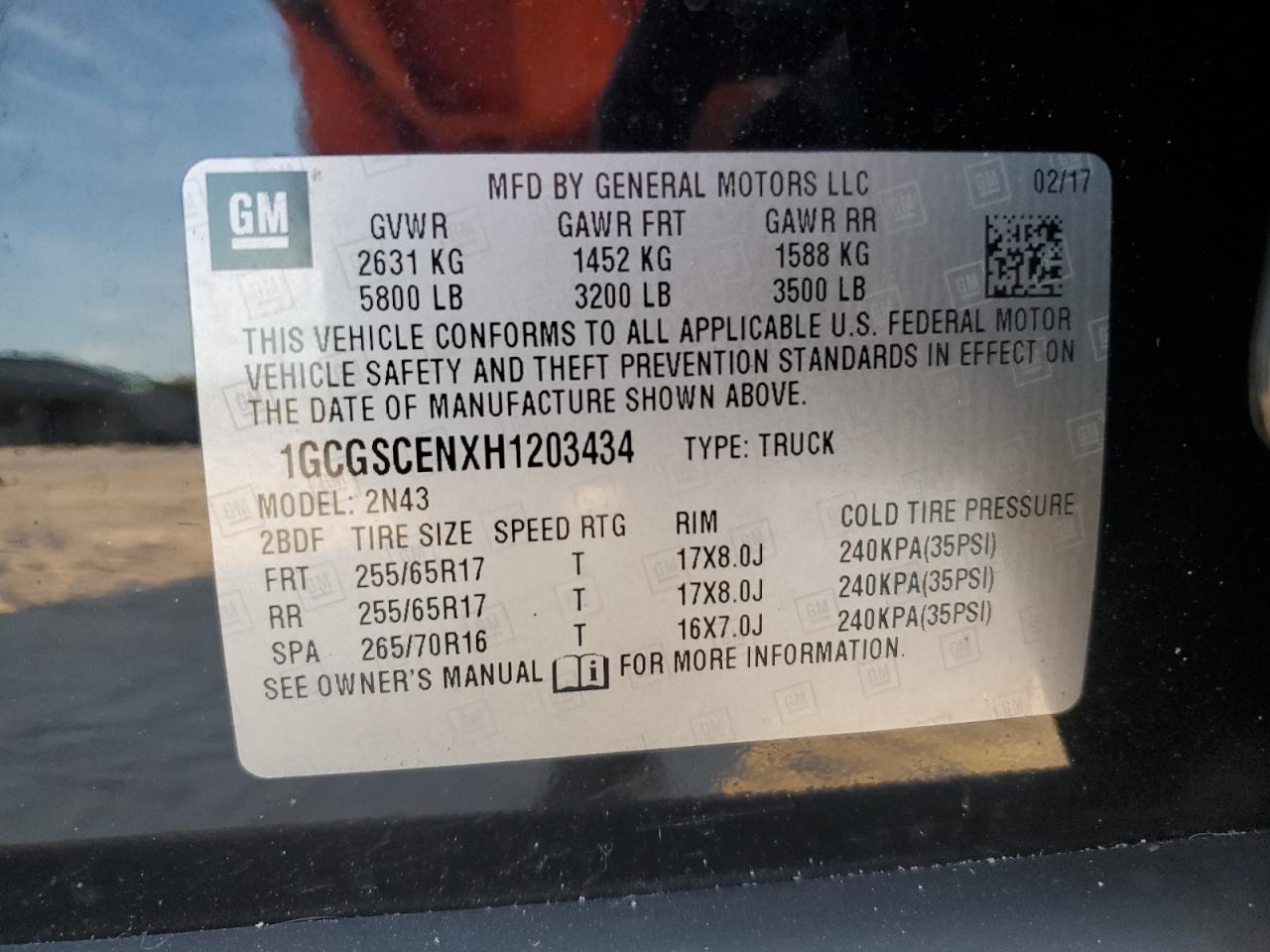 2017 Chevrolet Colorado - Image 12