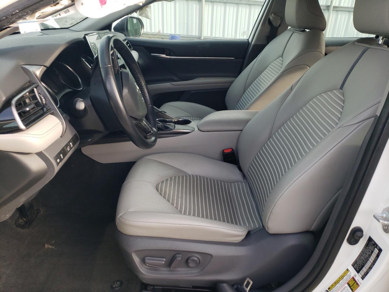 2021 Toyota Camry - Image 7