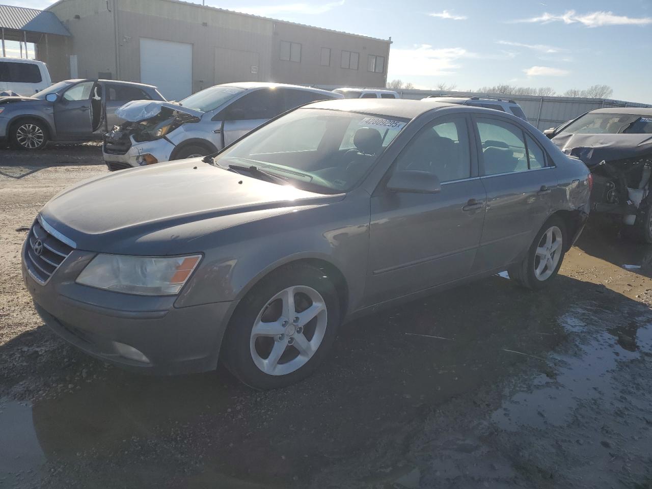 2009 Hyundai Sonata - Image 1