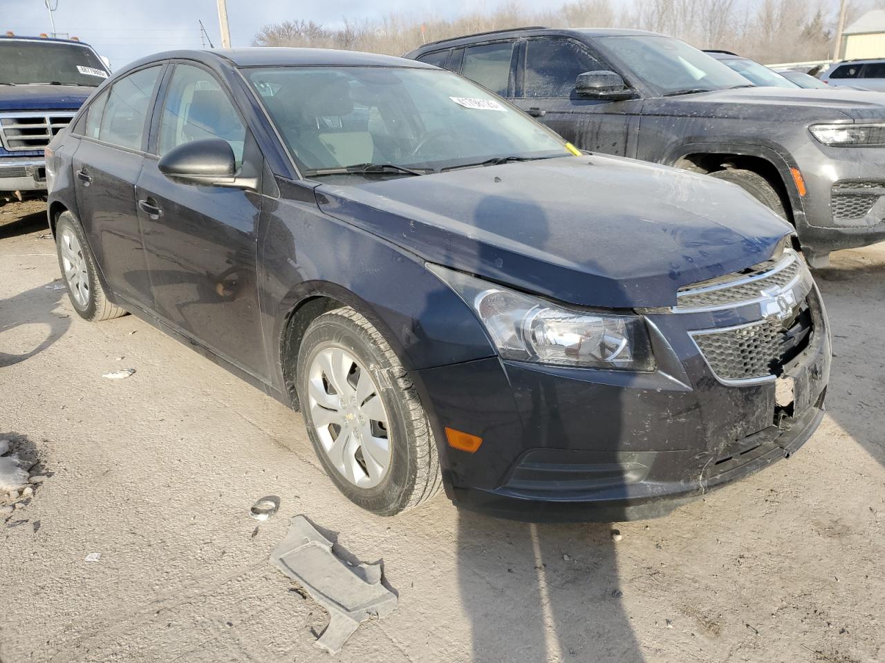 2014 Chevrolet Cruze - Image 4