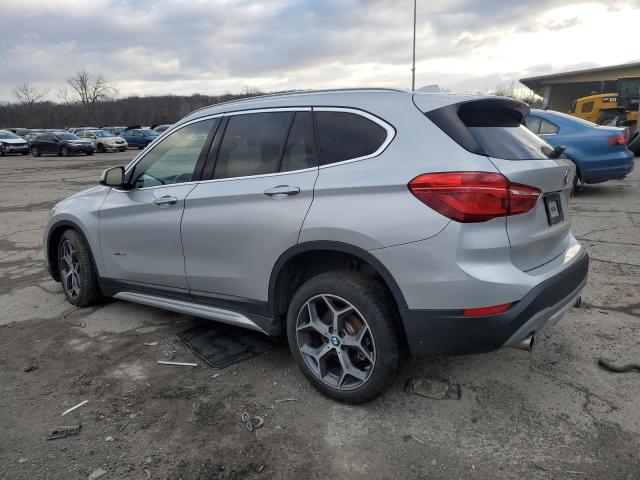  BMW X1 2017 Srebrny